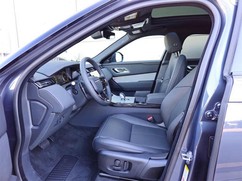 New 2025 Land Rover Range Rover Velar S image 23