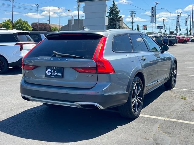 Used 2018 Volvo V90 T5 Cross Country w/ Convenience Package AWD/4WD image 7