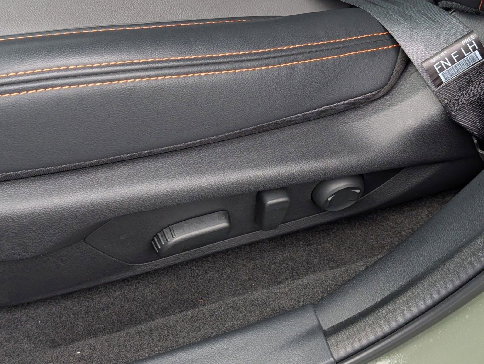 Used 2025 Subaru Crosstrek 2.5i Limited w/ Crosstrek Mirror Package image 16