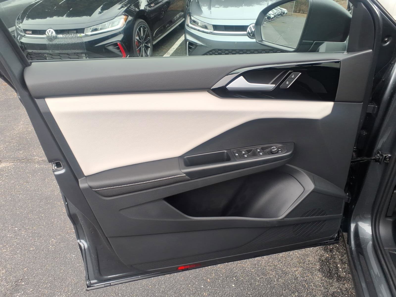 New 2026 Volkswagen Taos S FWD image 11