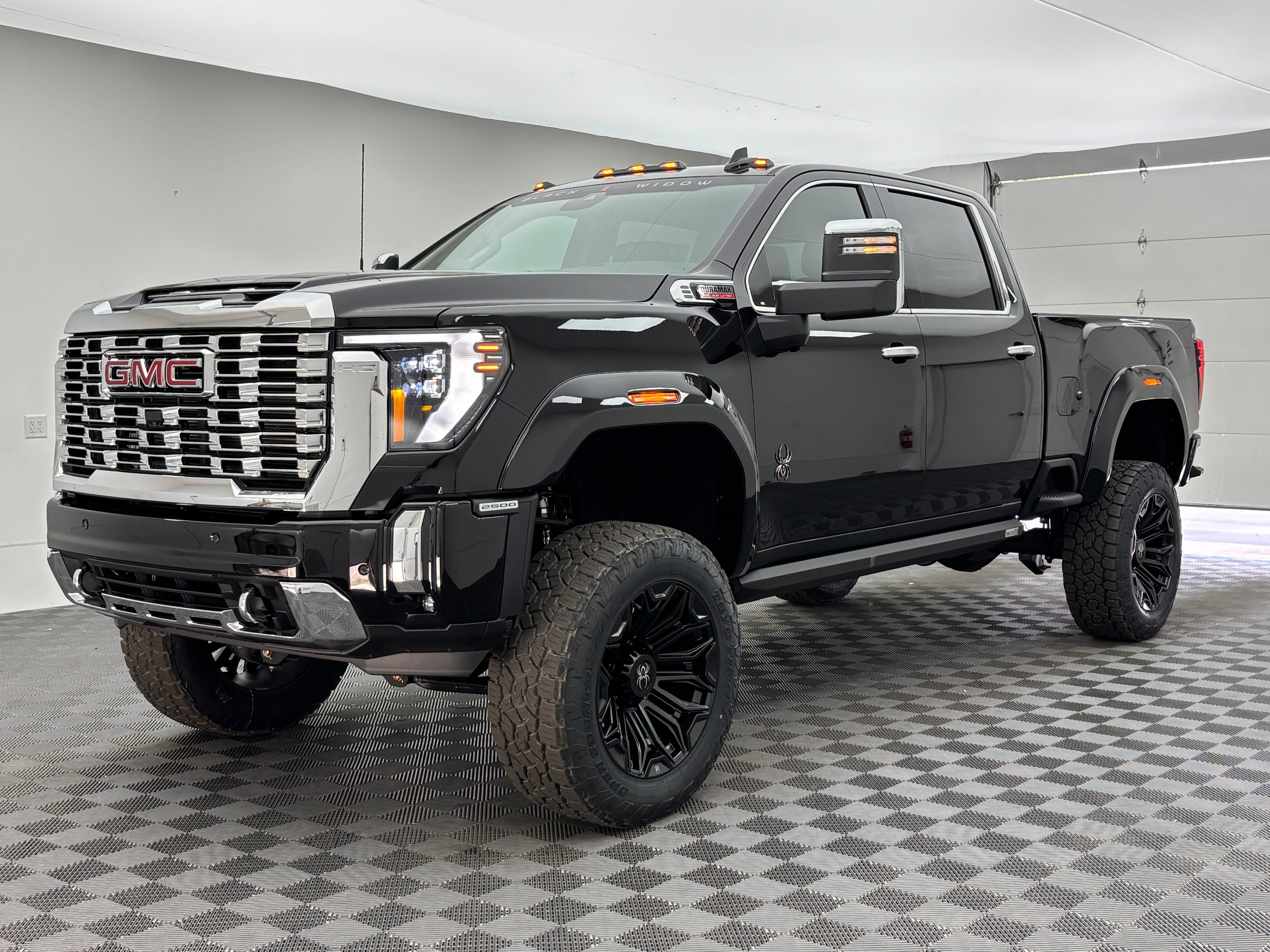 New 2026 GMC Sierra 2500 Denali w/ Denali Reserve Package AWD/4WD image 2