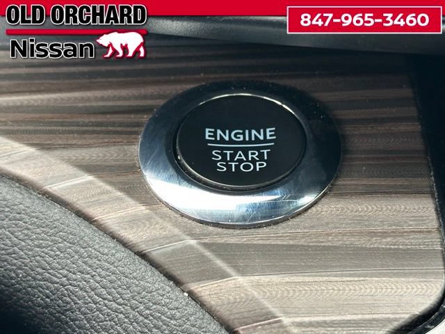 Used 2022 Ford Explorer Limited w/ Equipment Group 301A AWD/4WD image 19