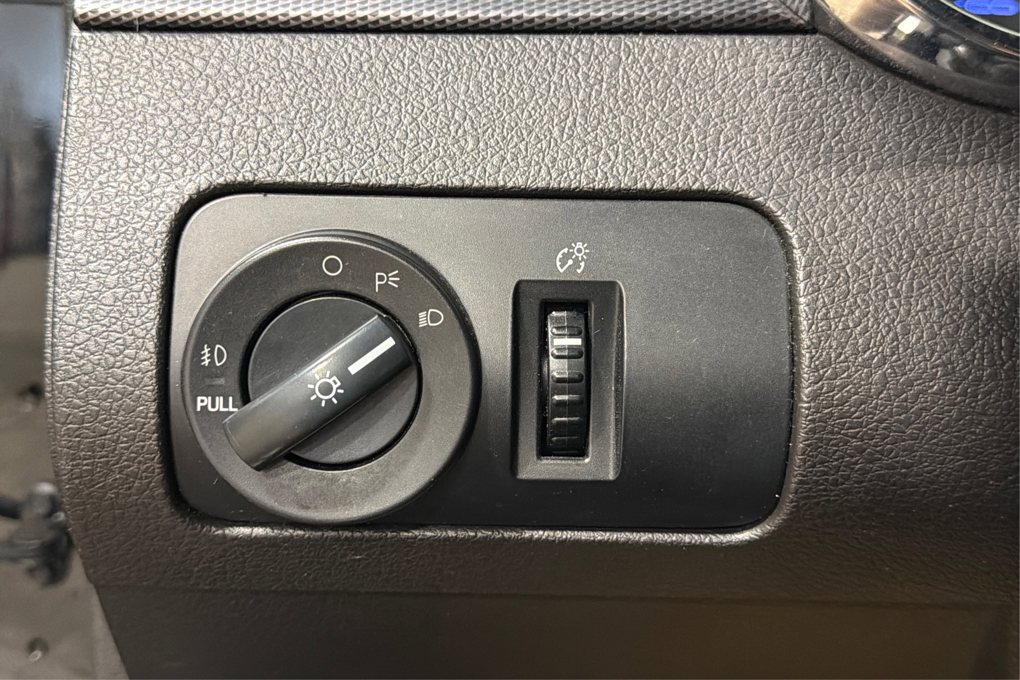 Used 2007 Ford Mustang GT Premium image 20