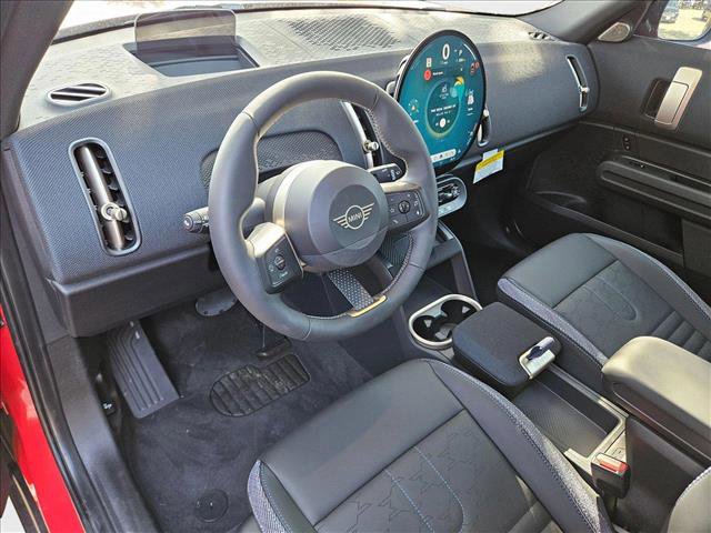 Used 2025 MINI Cooper Countryman S image 3