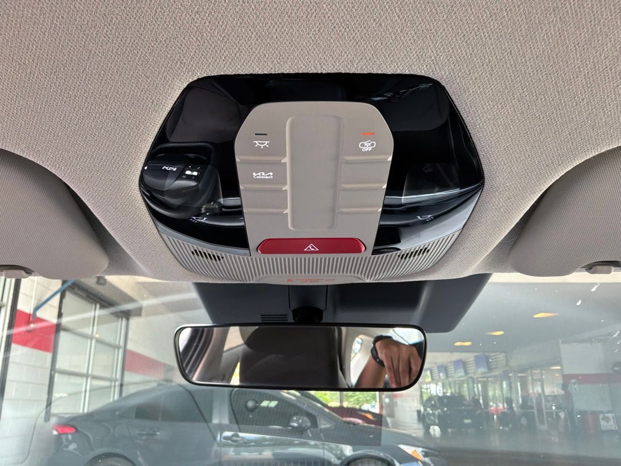 Used 2025 Kia K4 FWD image 14