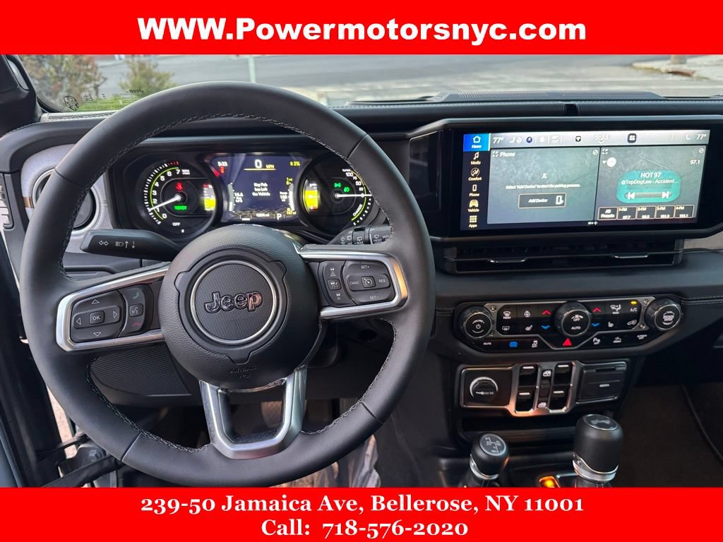 Used 2025 Jeep Wrangler Unlimited Sahara w/ Safety Group AWD/4WD image 26