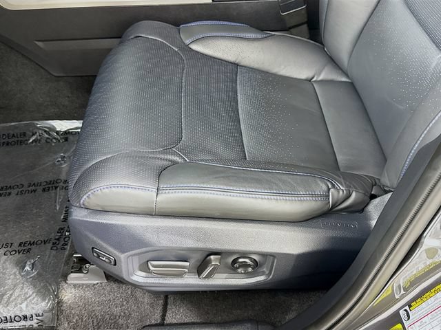 New 2026 Toyota Tundra Platinum w/ Tow Tech Package AWD/4WD image 18