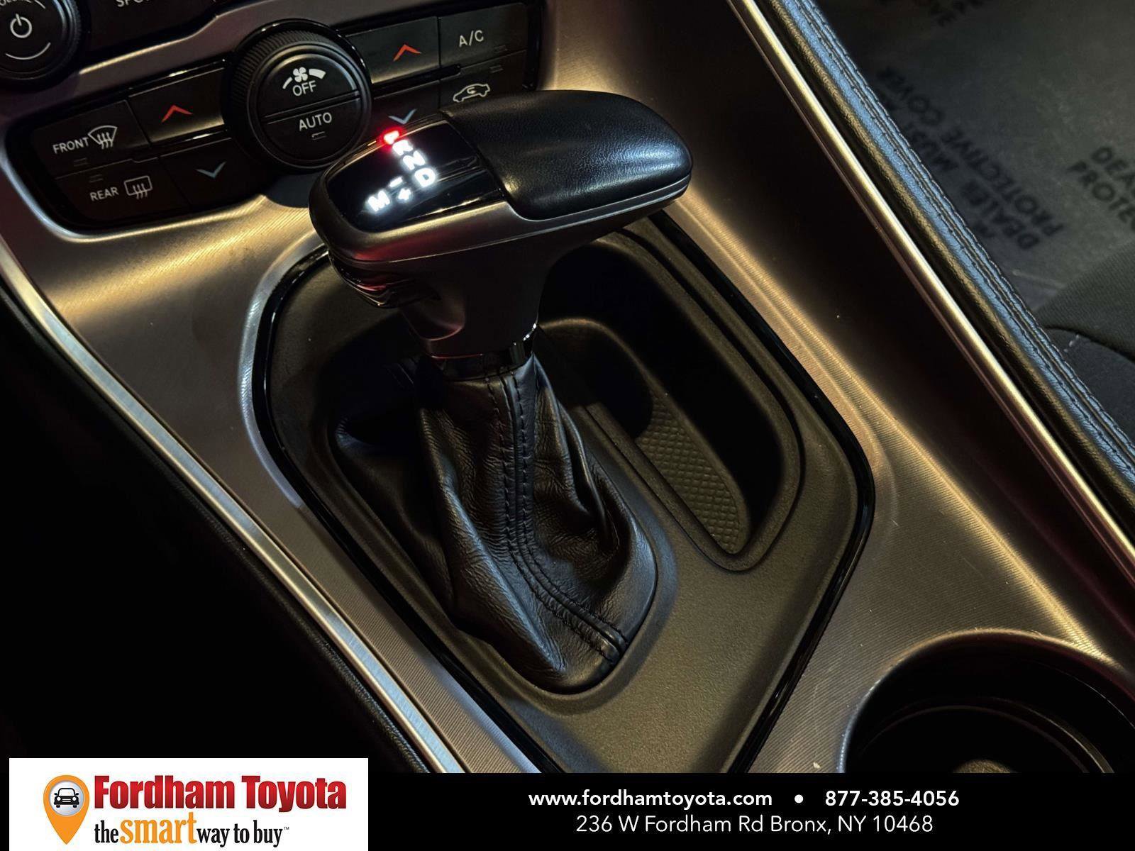 Used 2022 Dodge Challenger GT image 25