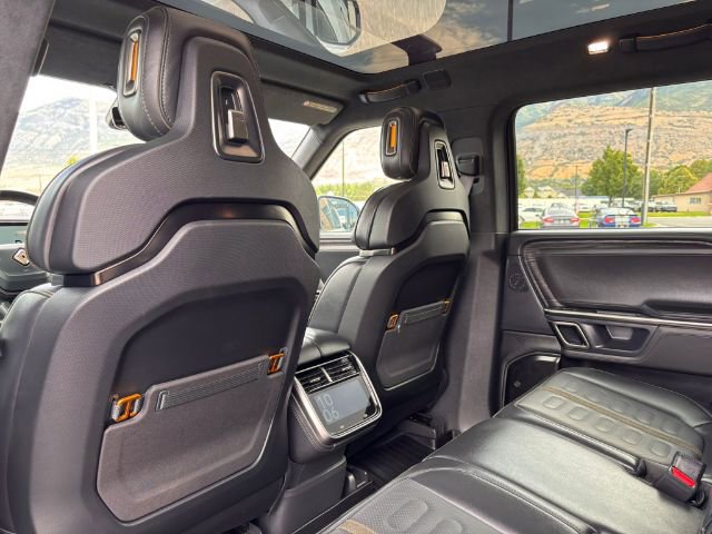Used 2024 Rivian R1S Adventure image 35