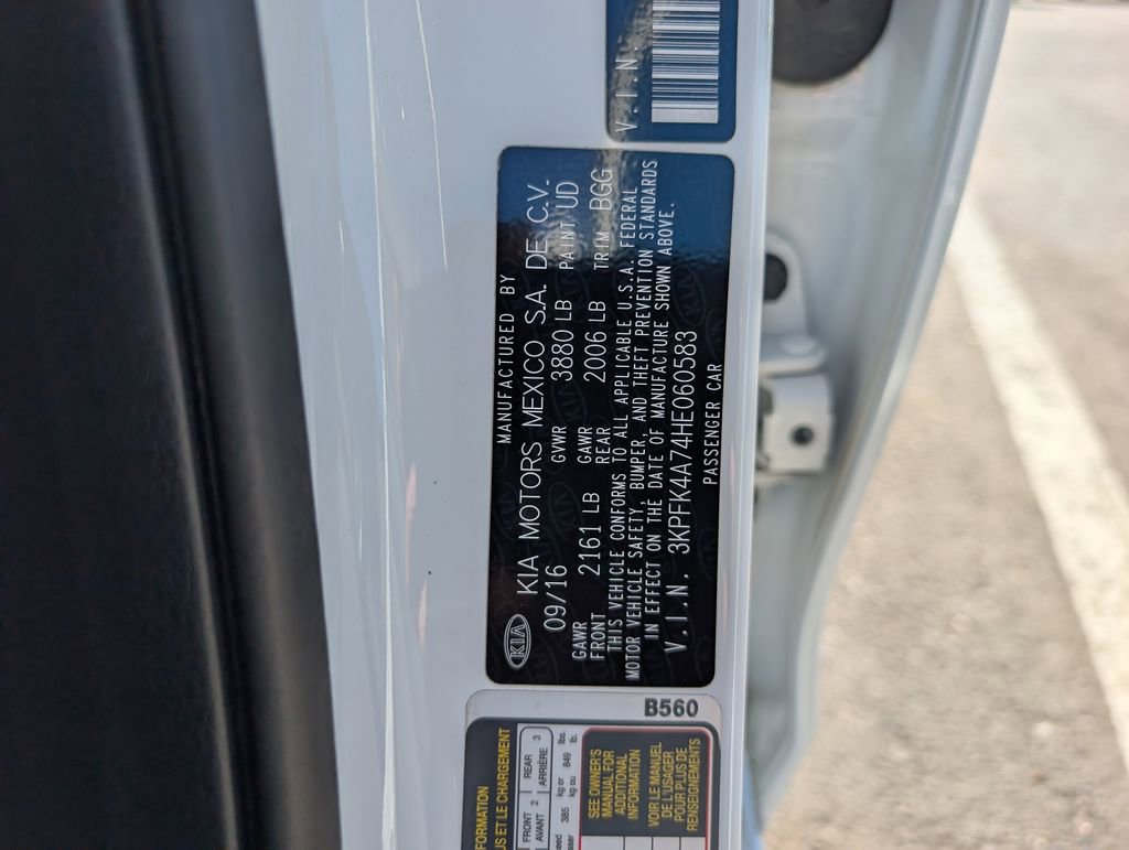 Certified 2017 Kia Forte LX image 29