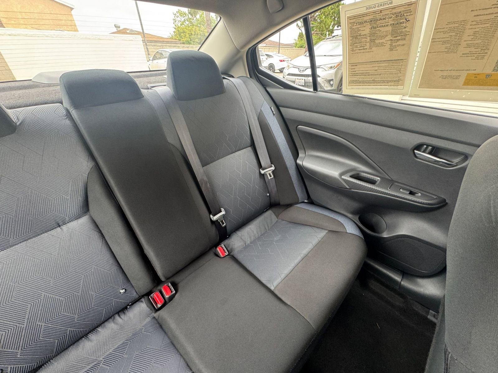 Used 2025 Nissan Versa SV FWD image 36