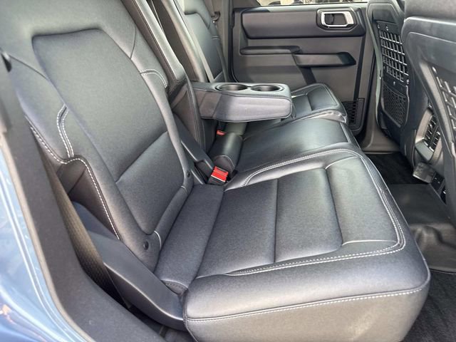 Used 2025 Ford Bronco Badlands image 12