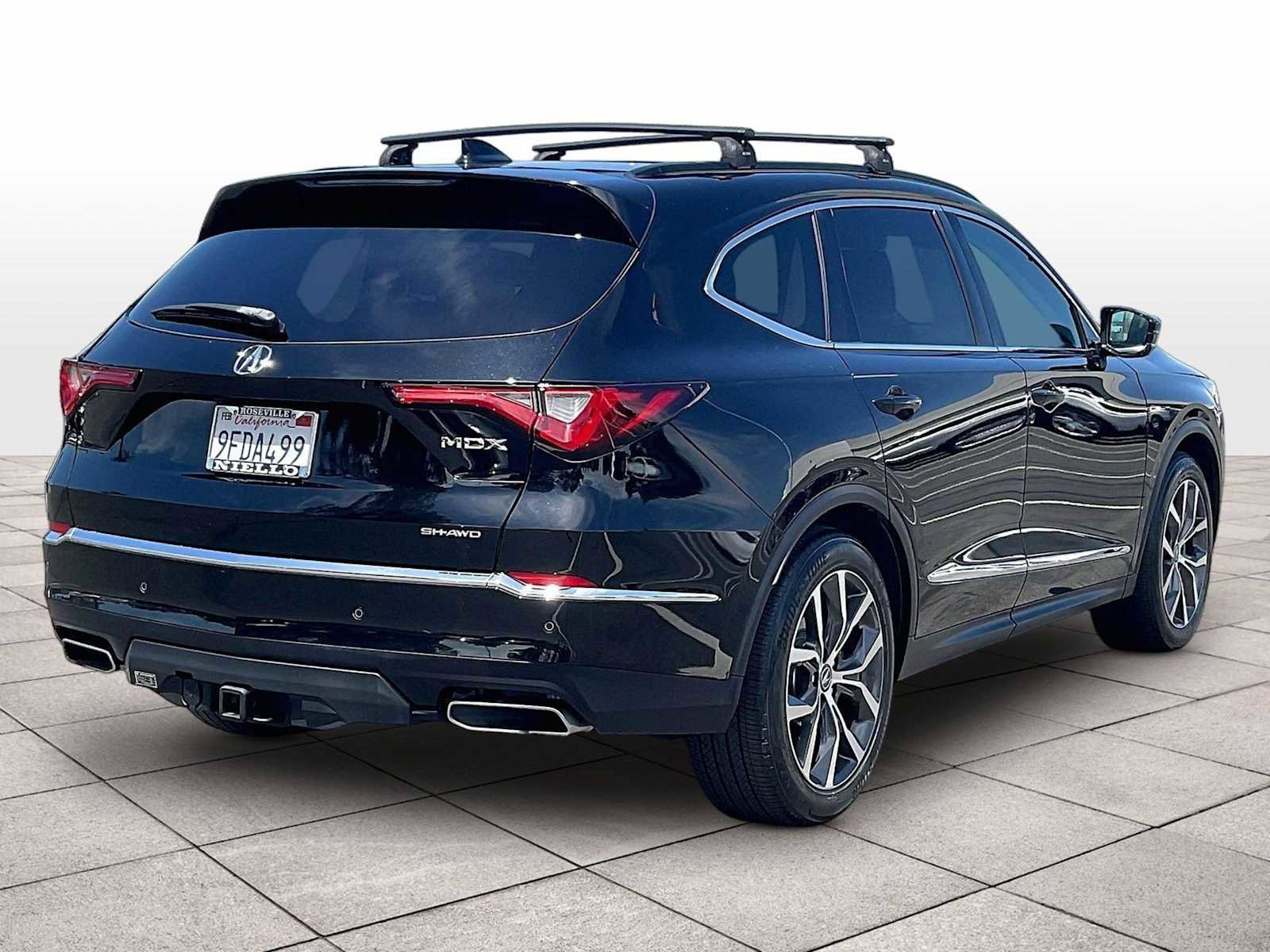 Used 2023 Acura MDX SH-AWD w/ Technology Package image 15