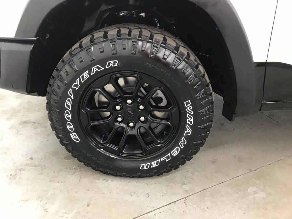 New 2026 RAM 1500 Rebel image 38