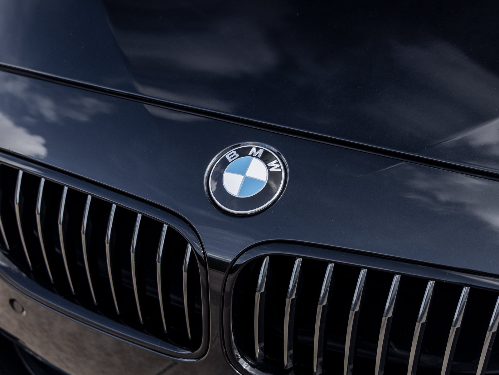 Used 2019 BMW 650i Gran Coupe w/ Executive Package RWD image 16