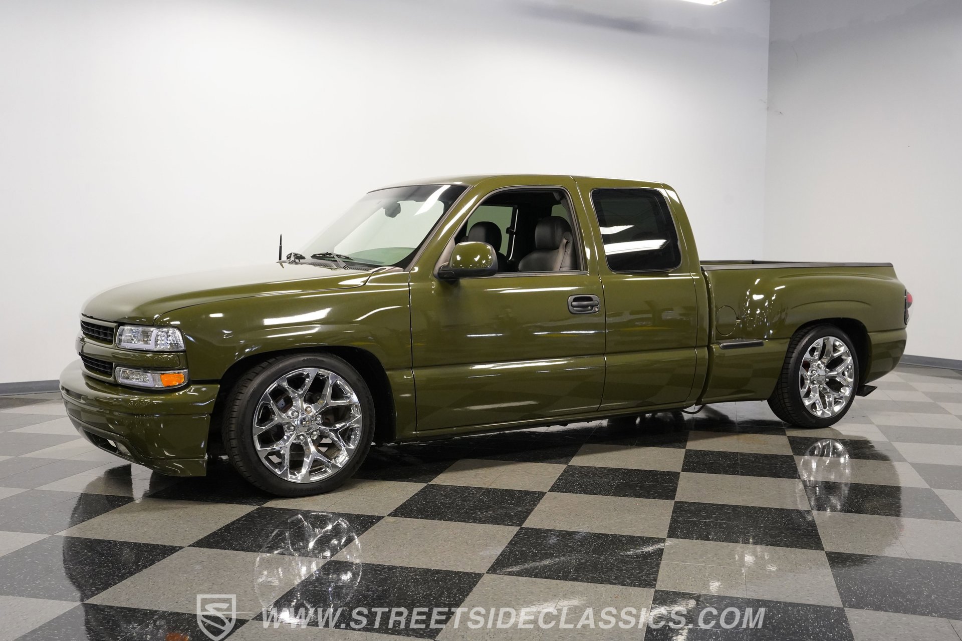 Used 2002 Chevrolet Silverado 1500 LS w/ Electrical Convenience Pkg RWD image 7