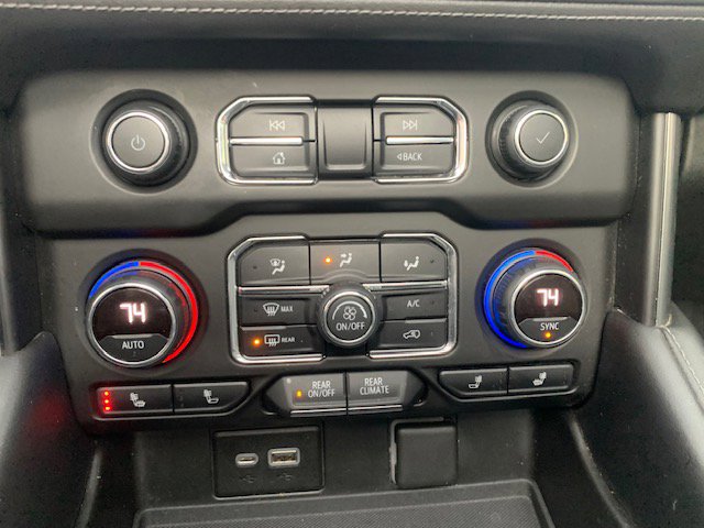 Used 2021 Chevrolet Tahoe Z71 w/ Z71 Signature Package image 18