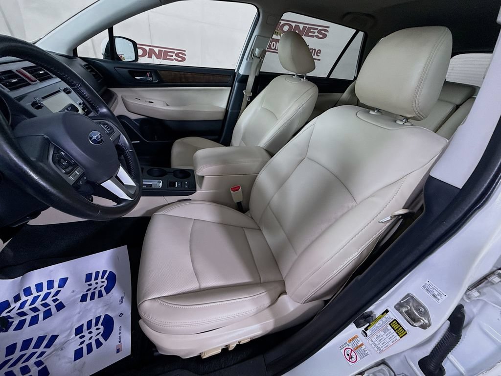 Used 2015 Subaru Outback 3.6R Limited AWD/4WD image 27