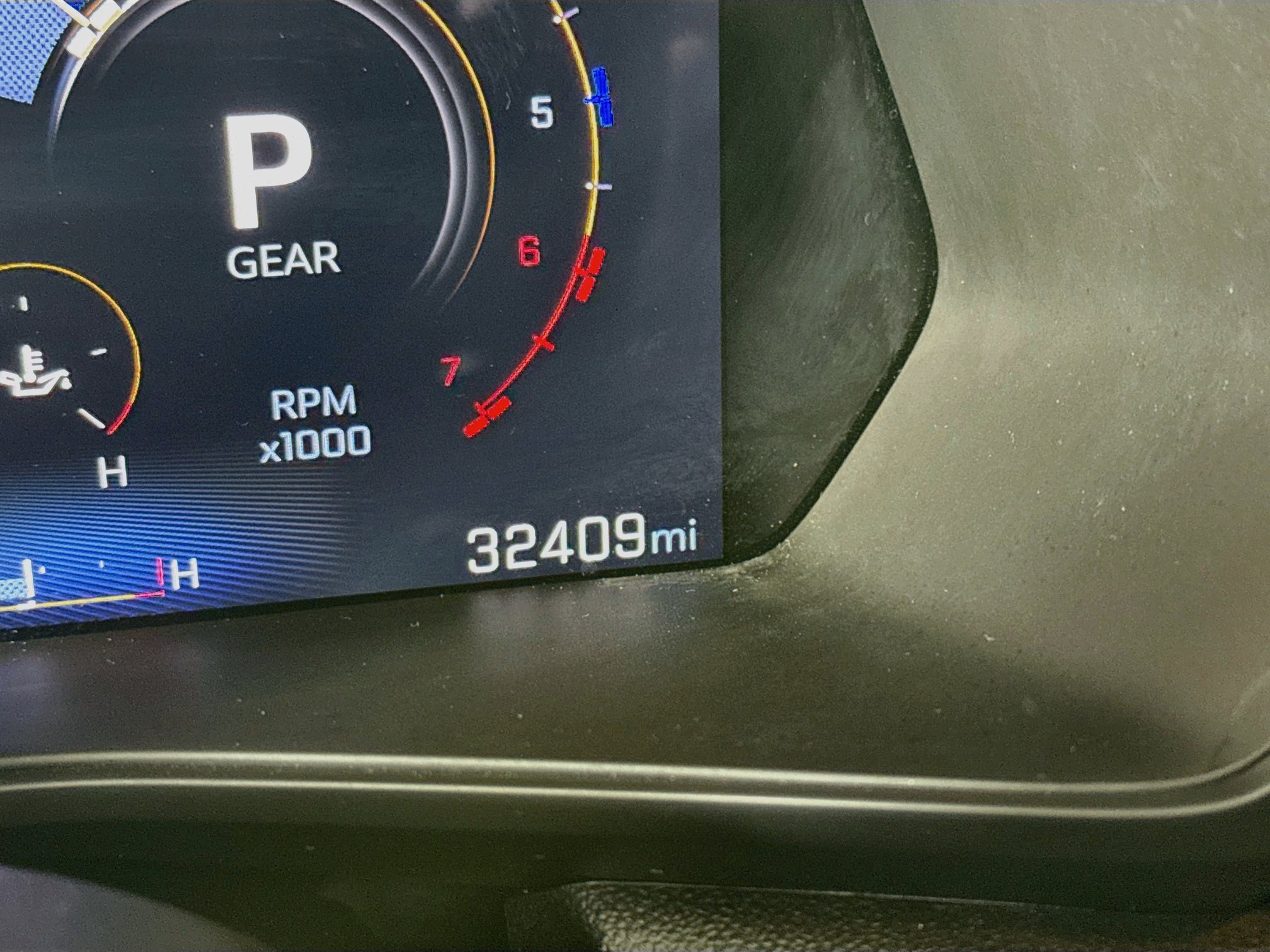 Used 2025 Chevrolet Colorado Trail Boss AWD/4WD image 16