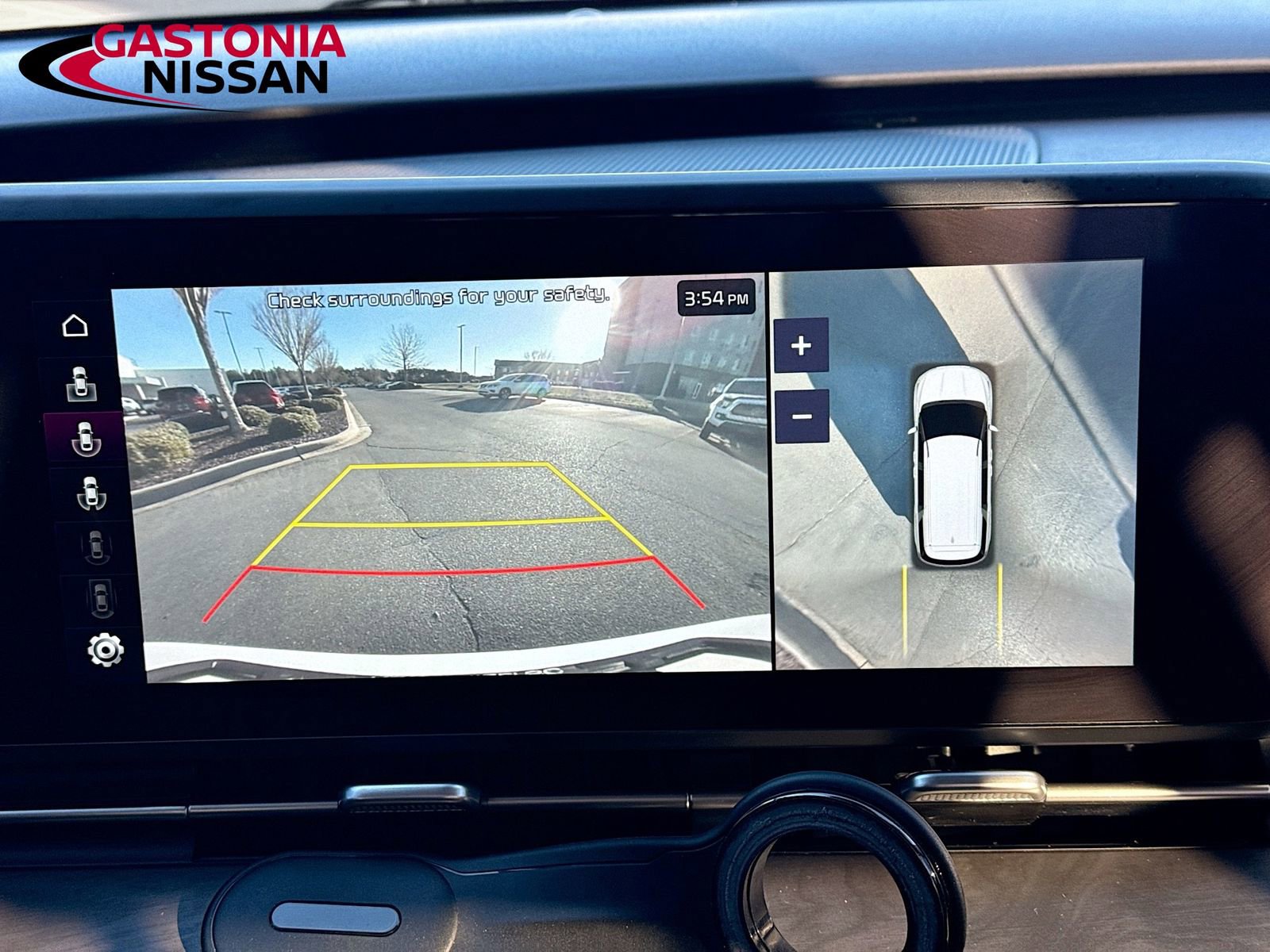 Used 2023 Kia Carnival SX image 21