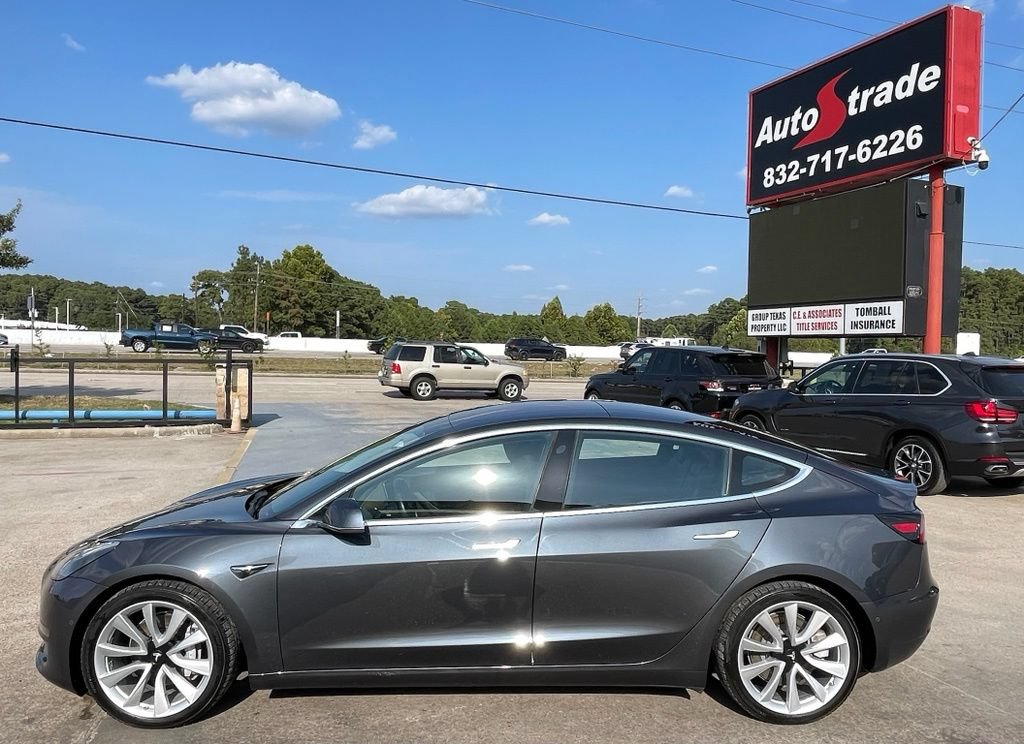 Used 2018 Tesla Model 3 Long Range RWD image 5