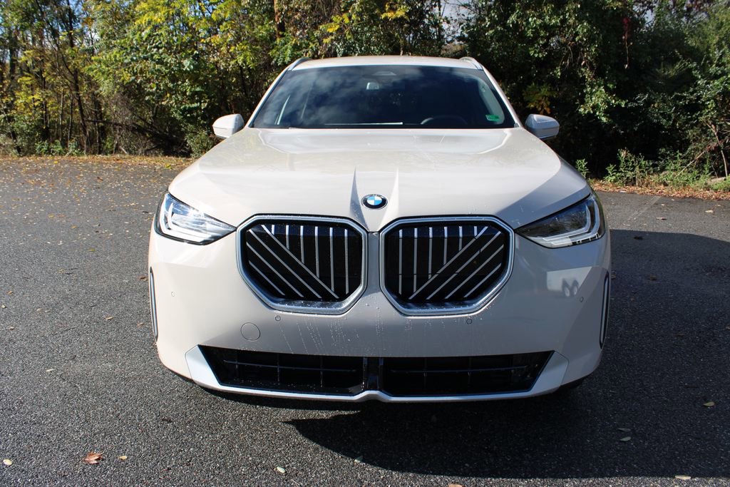 New 2026 BMW X3 xDrive30 image 3