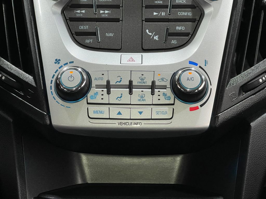 Used 2016 Chevrolet Equinox LTZ w/ Enhanced Convenience Package image 26