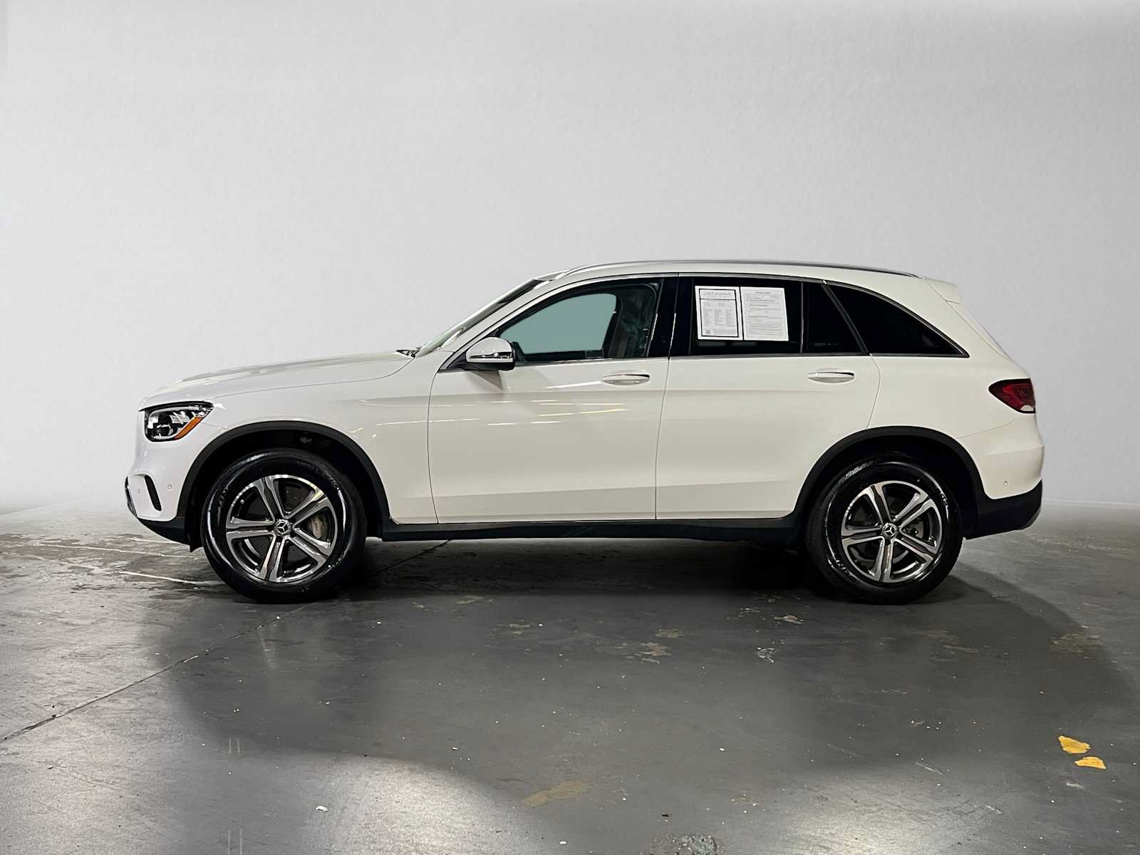 Used 2022 Mercedes-Benz GLC 300 4MATIC image 6