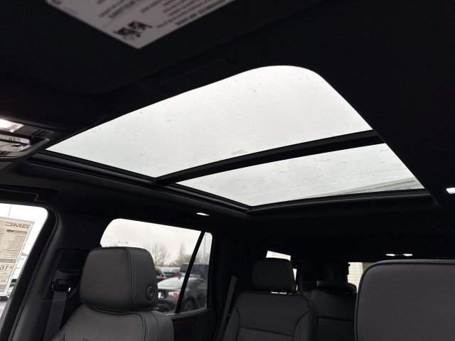 New 2026 GMC Yukon Denali w/ Sun & Power Step Package image 16