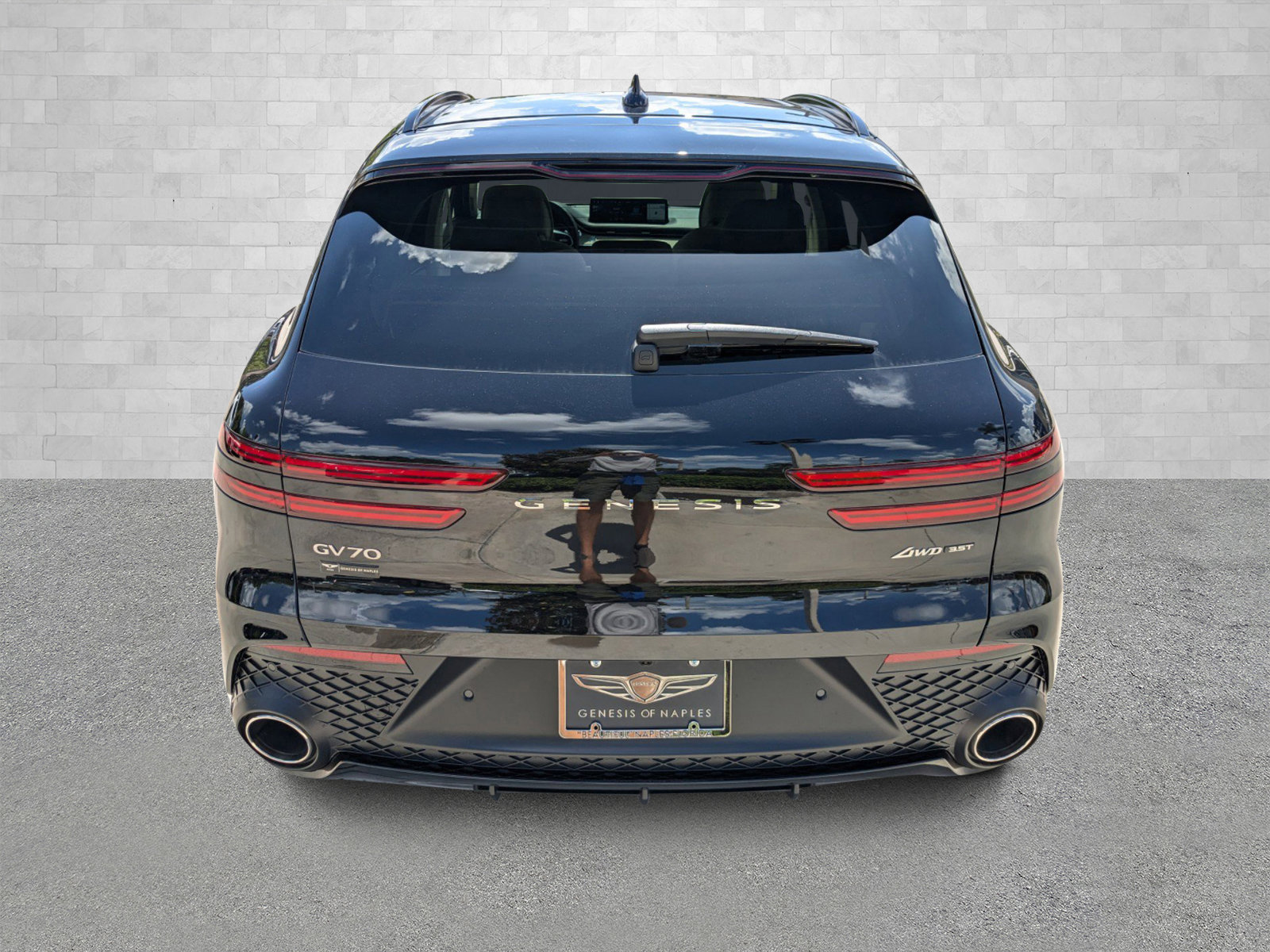 New 2025 Genesis GV70 3.5T Sport w/ Sport Prestige Package AWD/4WD image 3