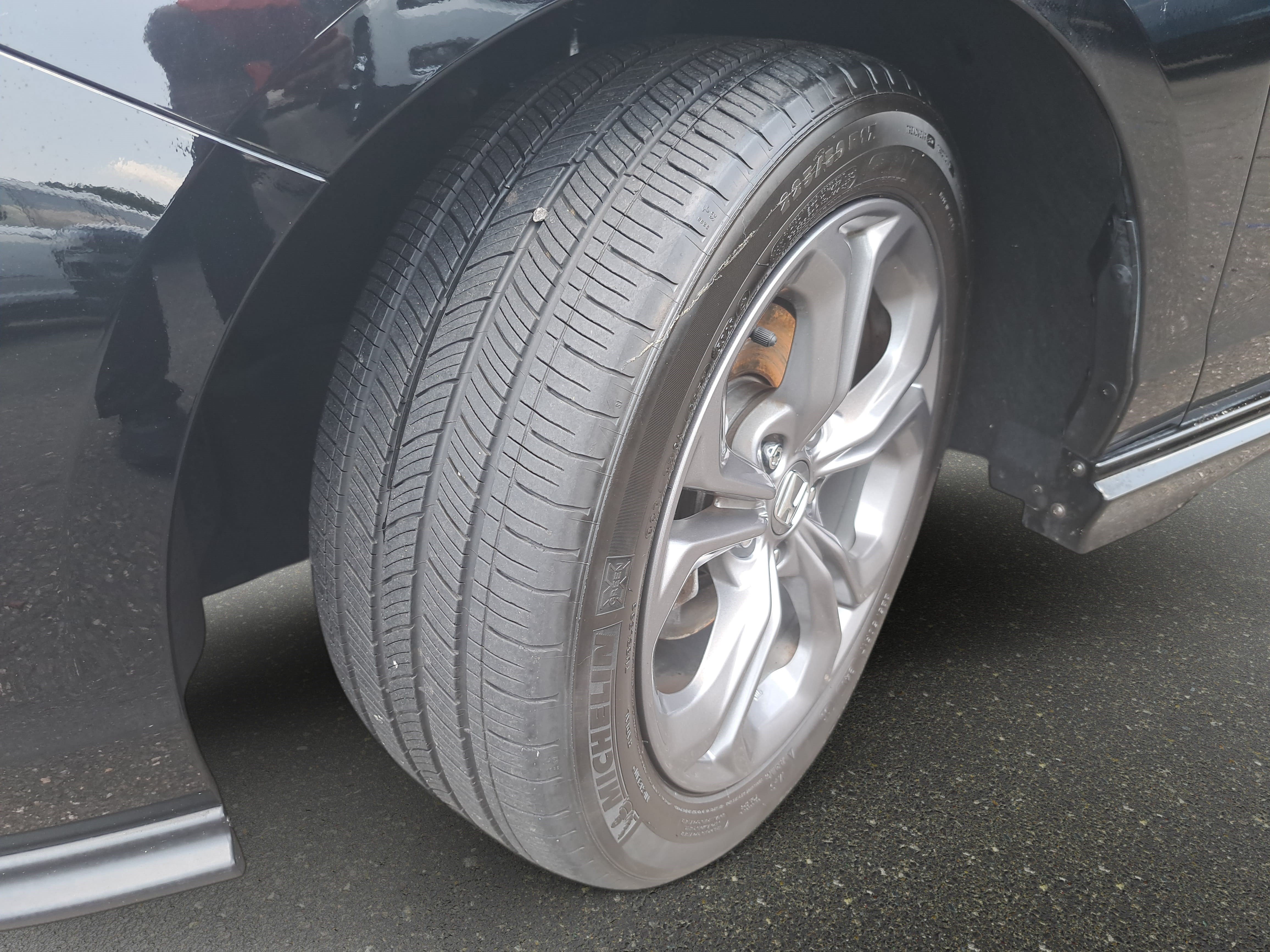 Used 2024 Honda Accord EX image 29