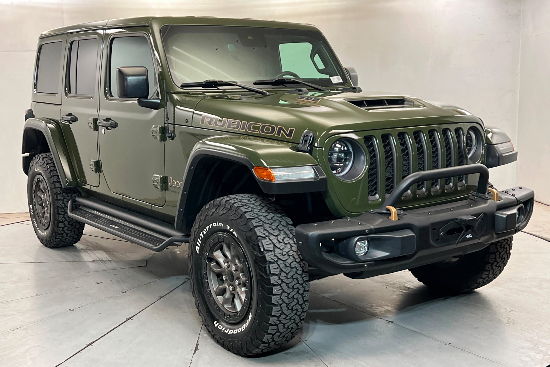 Used 2023 Jeep Wrangler Unlimited Rubicon 392 w/ Trailer Tow Package AWD/4WD image 8