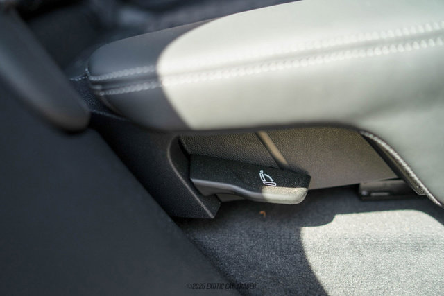 Used 2023 Audi RS Q8 image 40