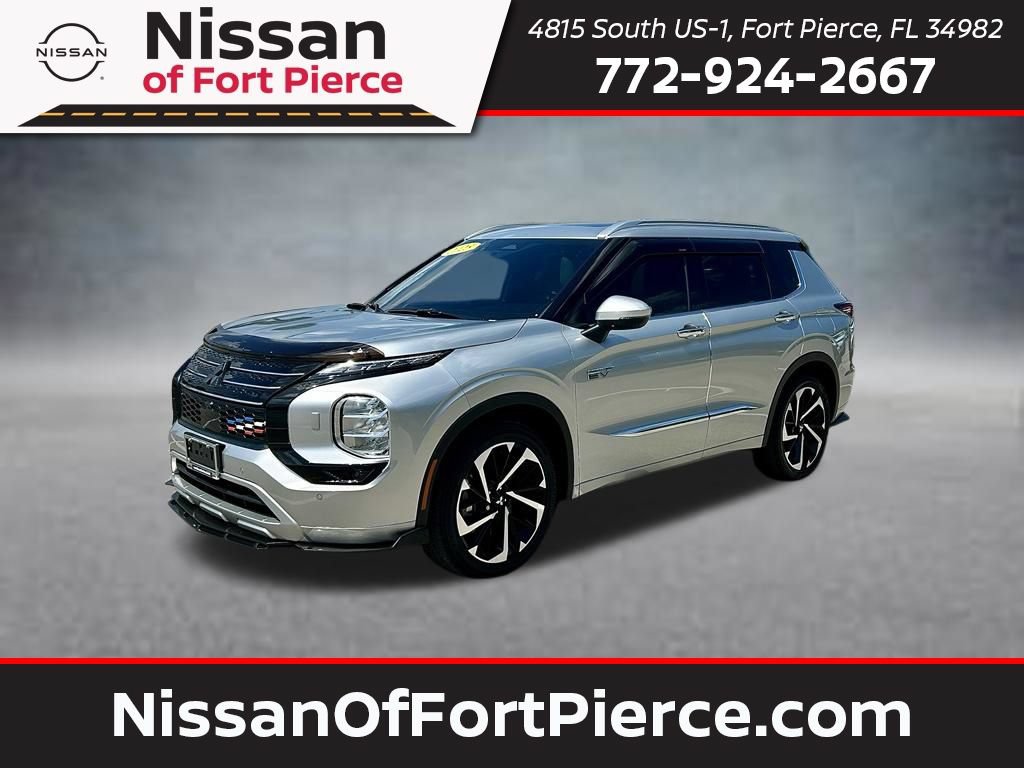 Used 2025 Mitsubishi Outlander 4WD Plug-In Hybrid 360° Tour