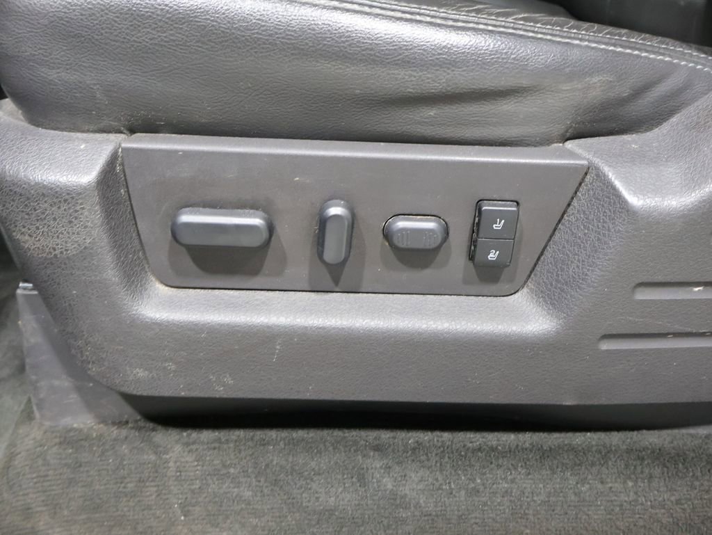 Used 2013 Ford F150 FX4 w/ Luxury Equipment Group AWD/4WD image 13