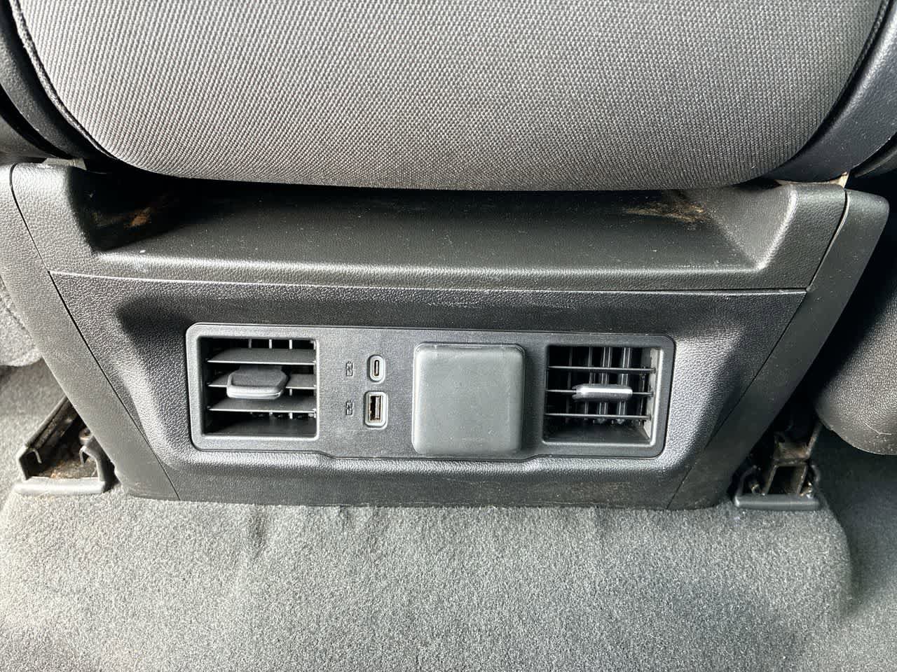 Used 2025 Chevrolet Silverado 2500 LT image 21