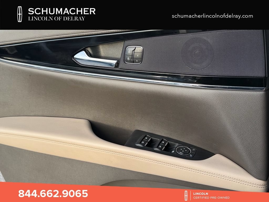 Certified 2023 Lincoln Nautilus AWD w/ Premium Package image 27