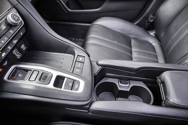 Used 2019 Honda Insight Touring image 17