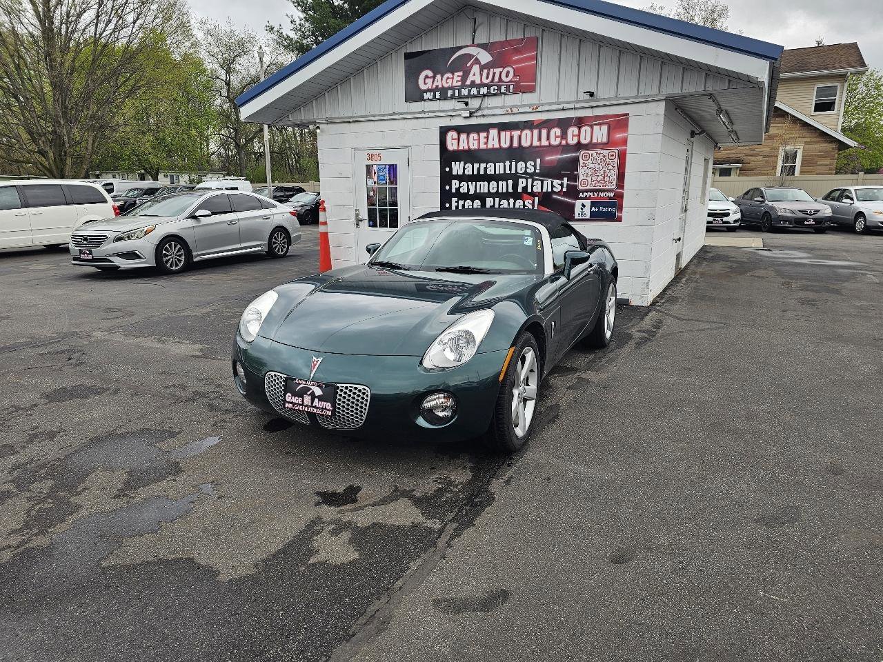 Used 2006 Pontiac Solstice Convertible w/ Premium Package image 4