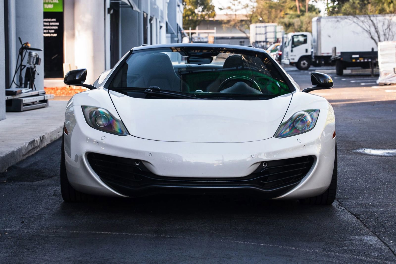 Used 2013 McLaren MP4-12C Spider RWD image 4