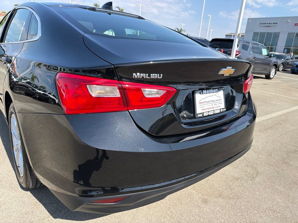 Used 2023 Chevrolet Malibu LT FWD image 13