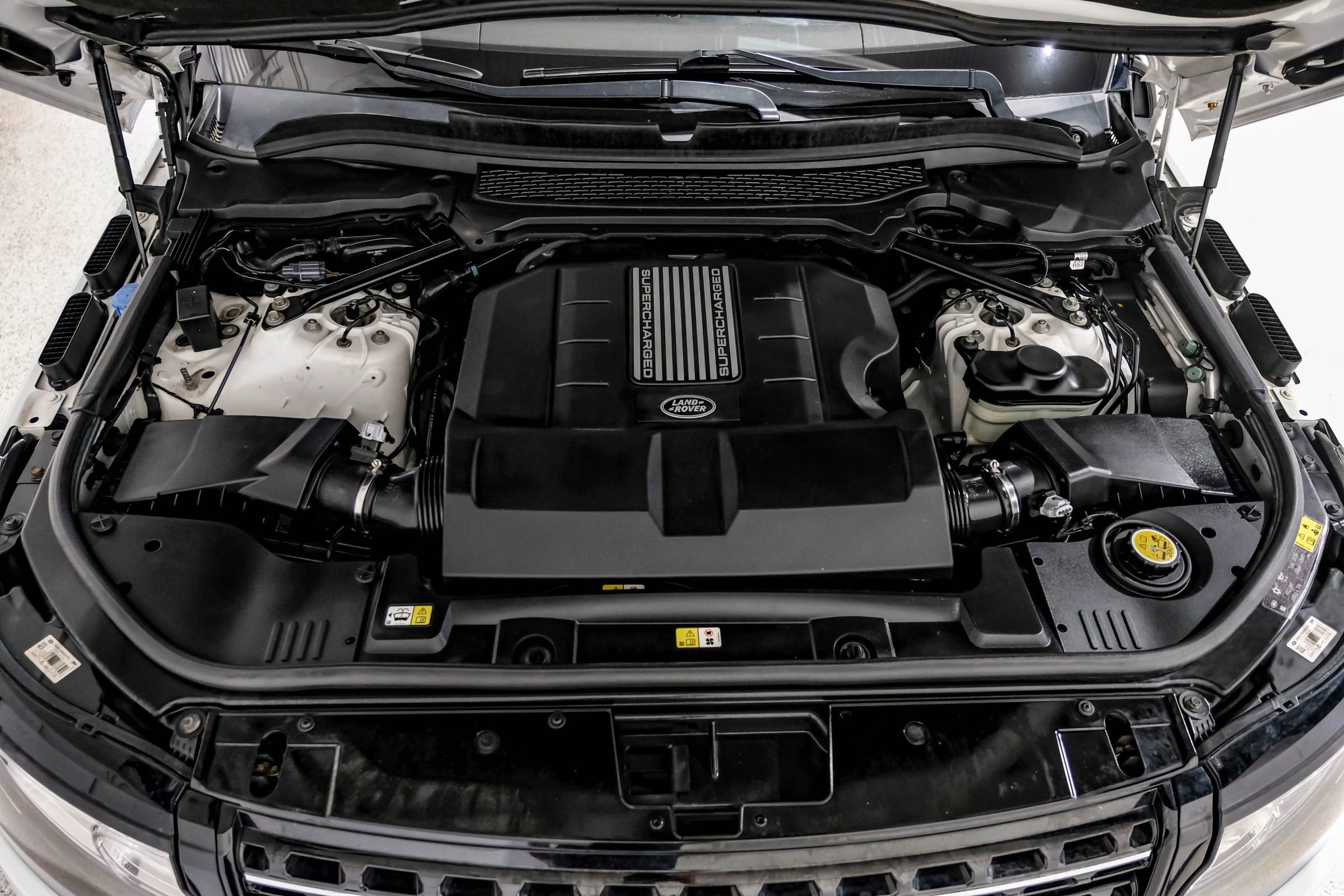 Used 2016 Land Rover Range Rover Autobiography image 63