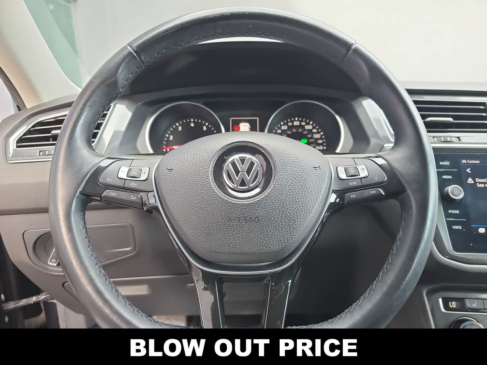 Used 2019 Volkswagen Tiguan SE AWD/4WD image 19