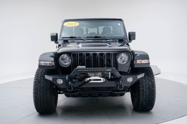 Used 2021 Jeep Gladiator Rubicon w/ Cold Weather Group image 19