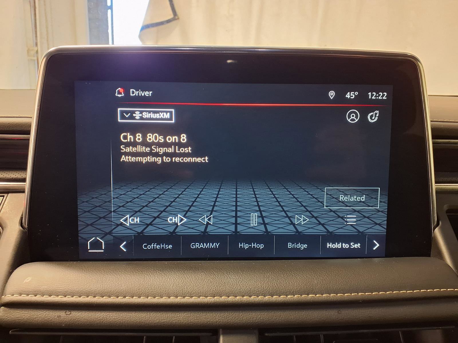 Used 2022 GMC Yukon SLT image 12