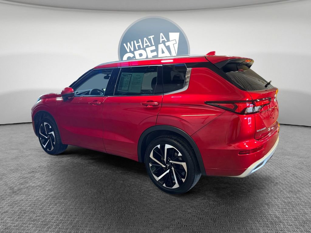 Used 2022 Mitsubishi Outlander SEL image 6