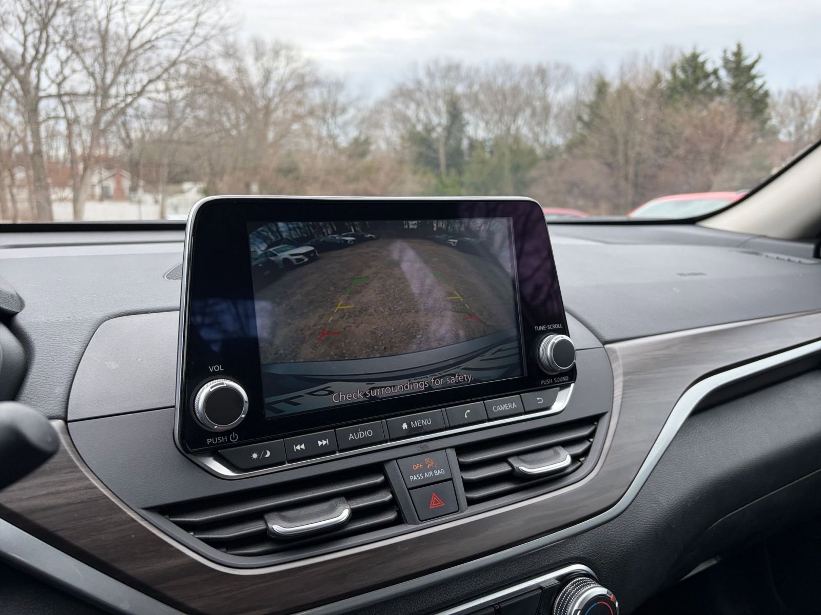 Used 2025 Nissan Altima 2.5 SV image 23