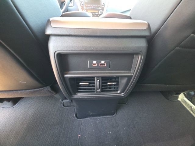 Used 2024 Nissan Murano SV w/ SV Midnight Edition Package image 24