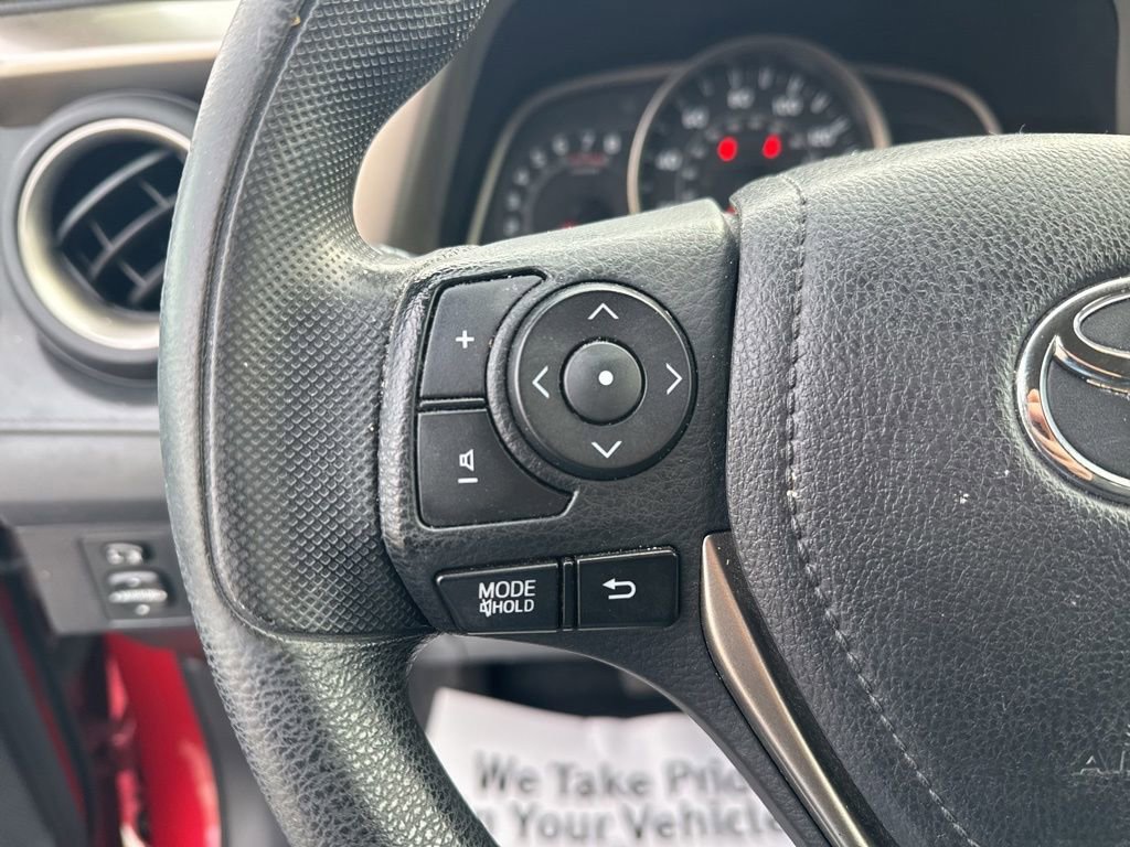 Used 2015 Toyota RAV4 LE image 15