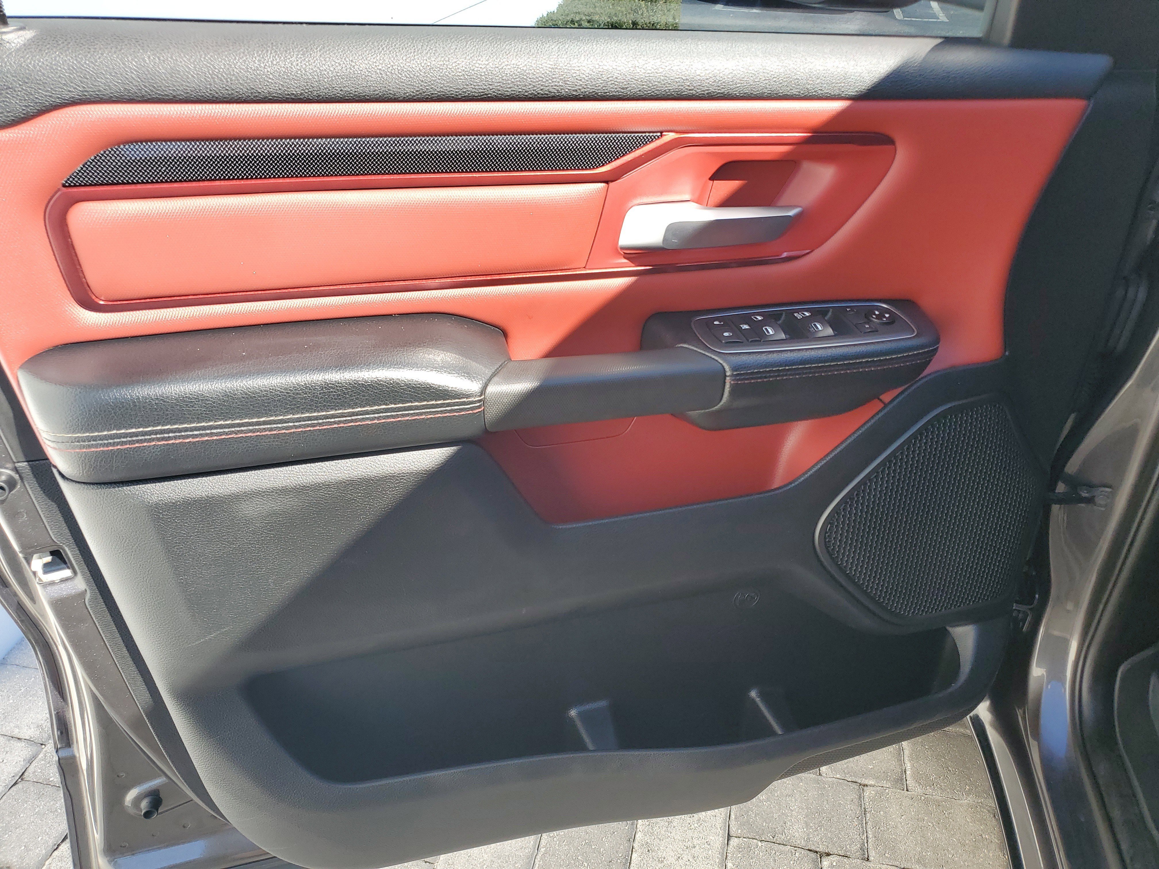 Used 2019 RAM 1500 Rebel image 17